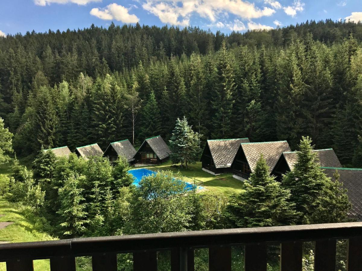 Hotel Maredis Kořenov Buitenkant foto