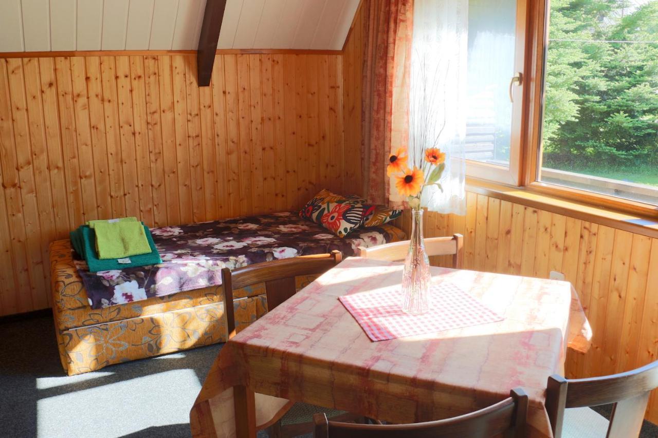 Hotel Maredis Kořenov Buitenkant foto