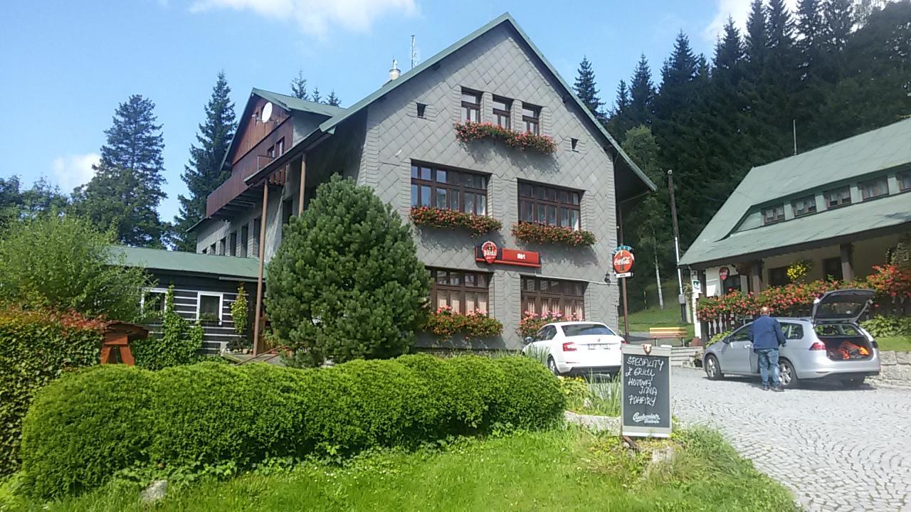 Hotel Maredis Kořenov Buitenkant foto